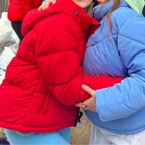 Red Aritiza super puff short